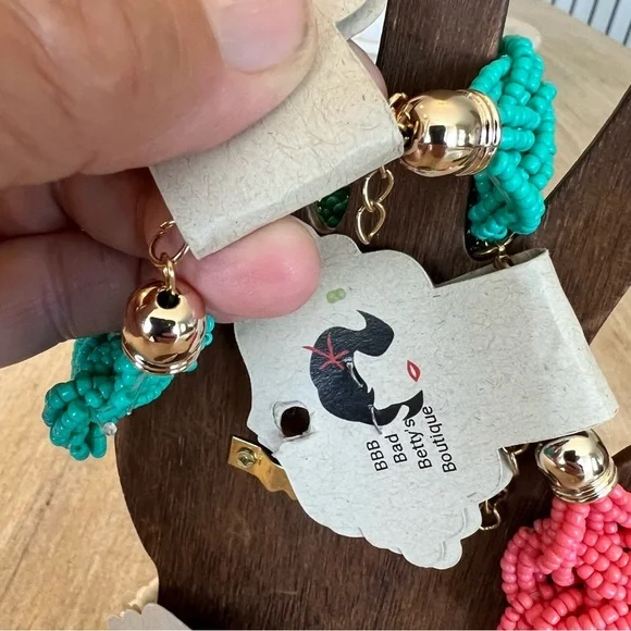 Beaded Bracelets teal peach white gold stretch clasp adjustable - Picture 5 of 10